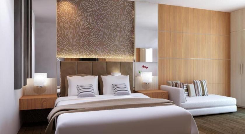 Neotel Hotel City Centre Tanjung Redep Eksteriør bilde