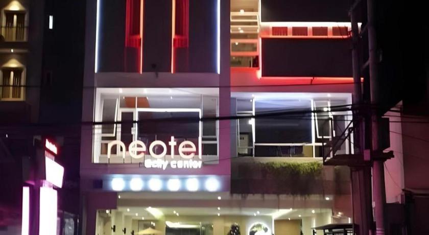 Neotel Hotel City Centre Tanjung Redep Eksteriør bilde